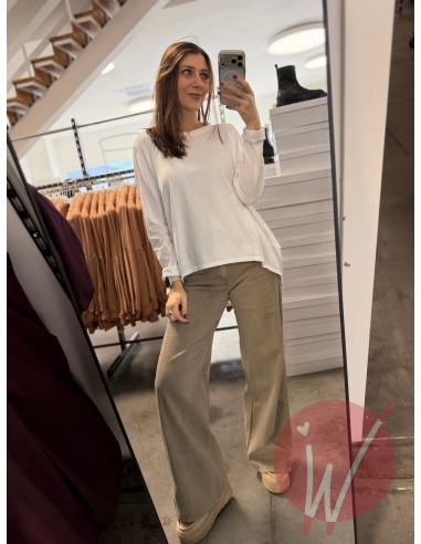 T-Shirt Over Ruby Bianco