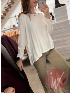 T-Shirt Over Ruby Bianco 2