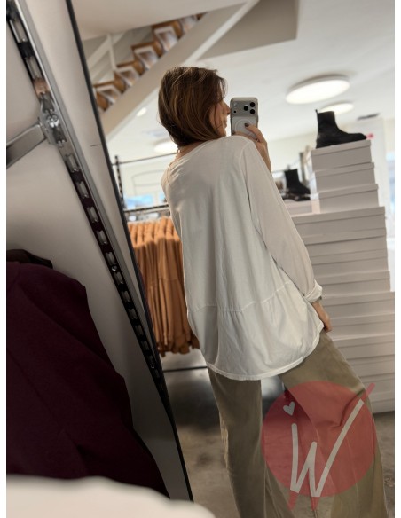 T-Shirt Over Ruby Bianco