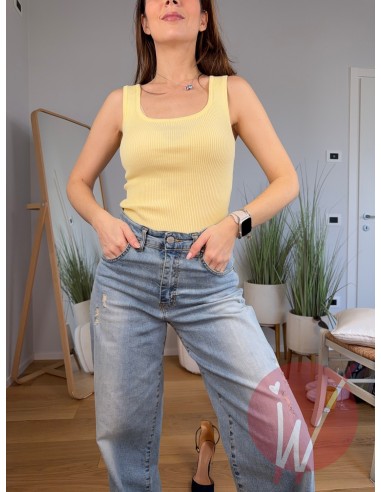 Top Basic Lily Giallo