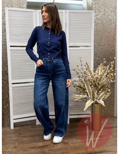 Coreana Rebecca Blu